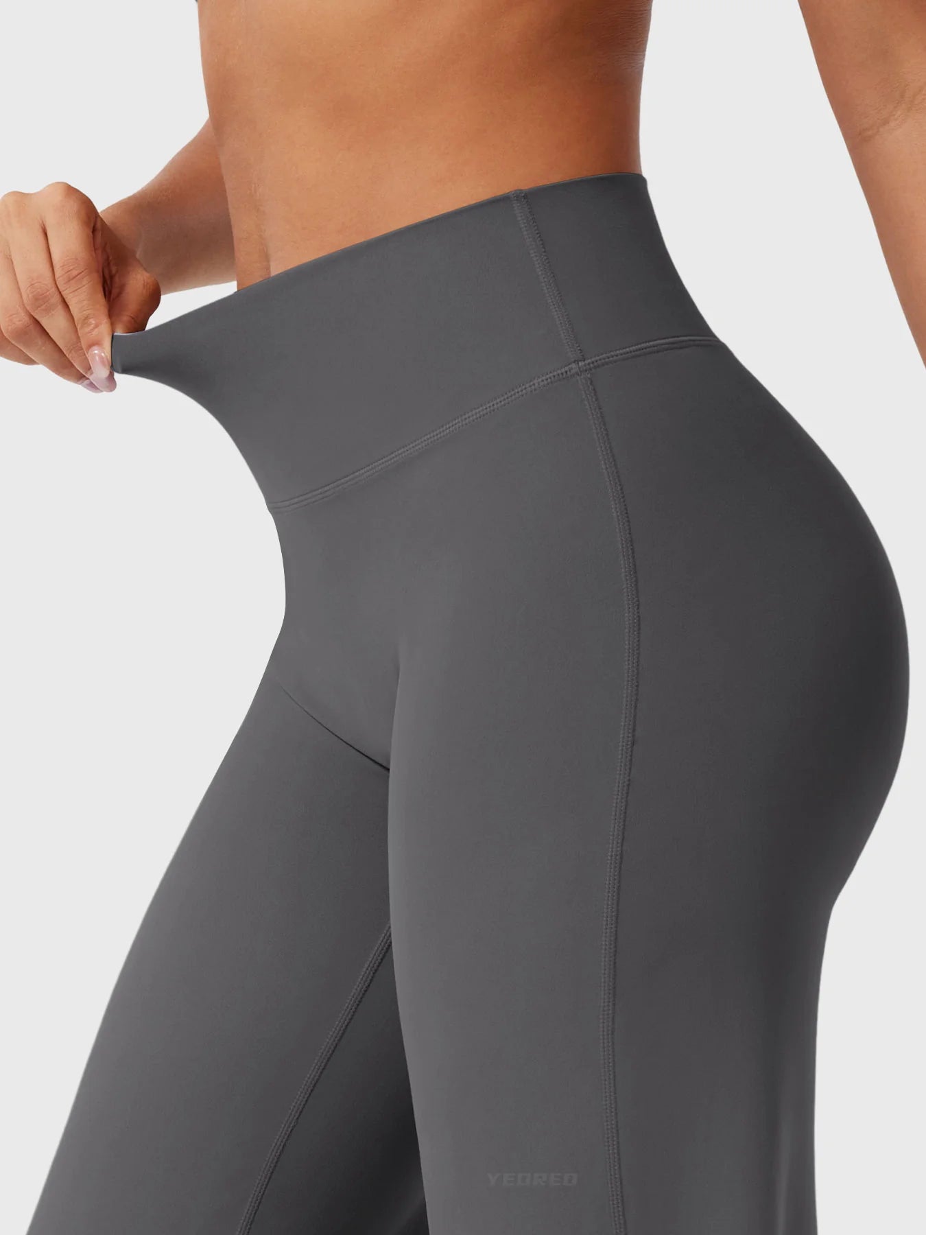 Veloura™ SculptFlex Straight Leggings