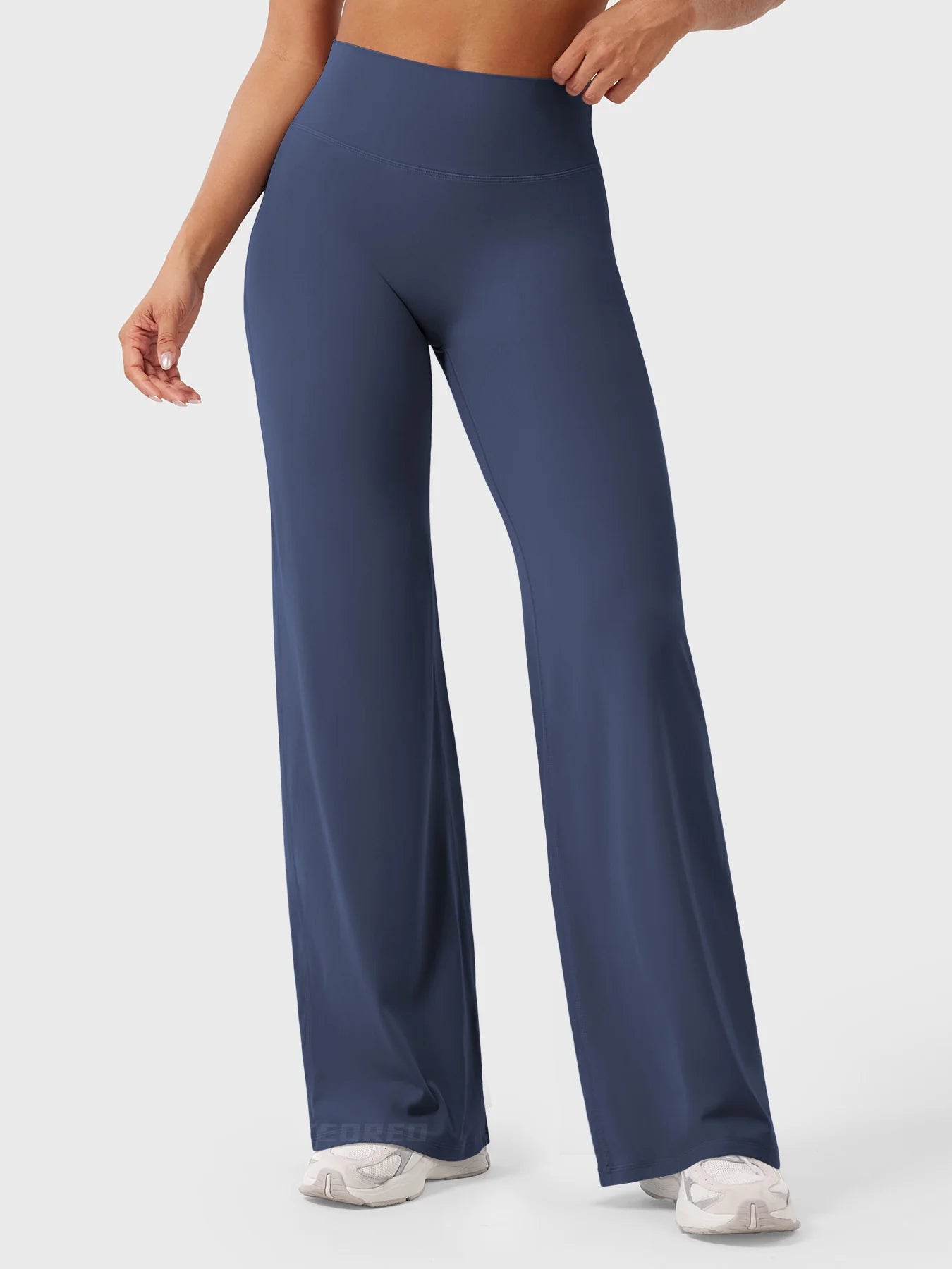 Veloura™ SculptFlex Straight Leggings
